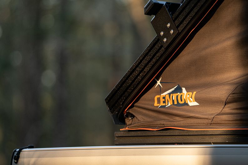 Load image into Gallery viewer, Outdoorsman XL Plus - Aluminum Clam Shell Roof Top Tent