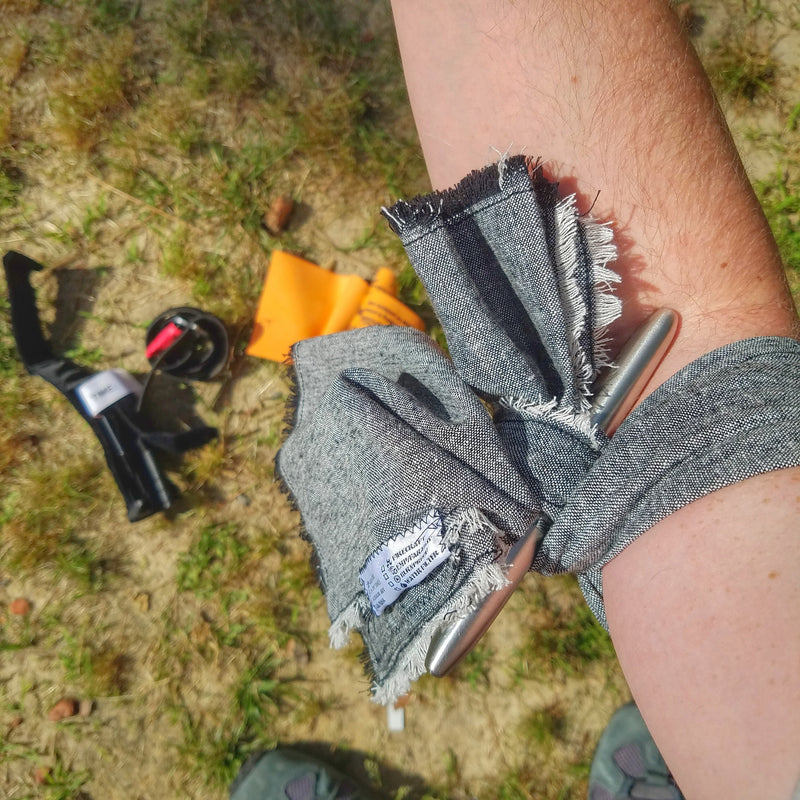 Load image into Gallery viewer, Saw Shemagh: Firestarter sewn button, built-in Kevlar Utility Saw, Fire Tinder border.