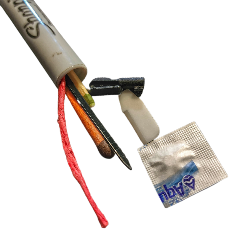 Load image into Gallery viewer, EDC Cache Markers - Hollow Sharpie with internal stash of survival supplies.
