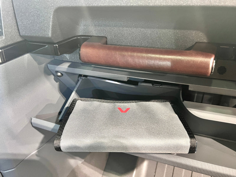 Load image into Gallery viewer, Grenadier User Manual Pouch - Owners Manual Pouch