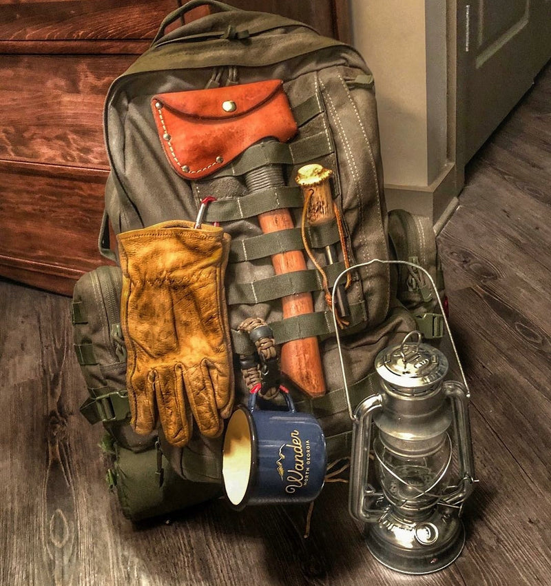 Load image into Gallery viewer, Scout Slimline: Minimalist's Paracord Bracelet for Survival Essentials - Fire, Cut, Shelter, Signal