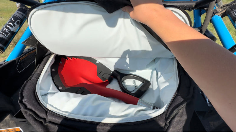 Load image into Gallery viewer, Krazy Beaver Mini Shovel  with guard(Textured Red Head / Black Handle # 45642)