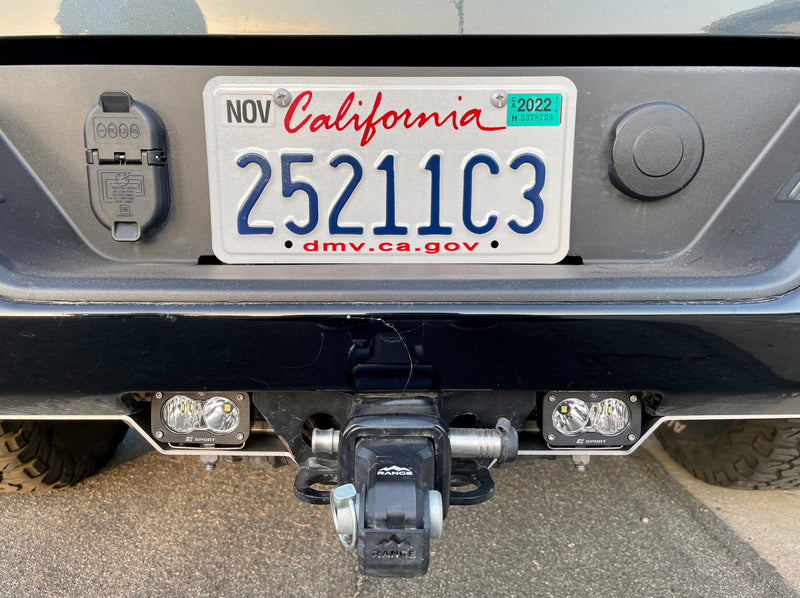 Load image into Gallery viewer, 2019+ Silverado/Sierra 1500 Rear Facing Light Mount