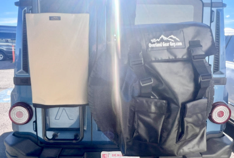 Load image into Gallery viewer, INEOS Grenadier Ladder Trash Bag - 24 inch