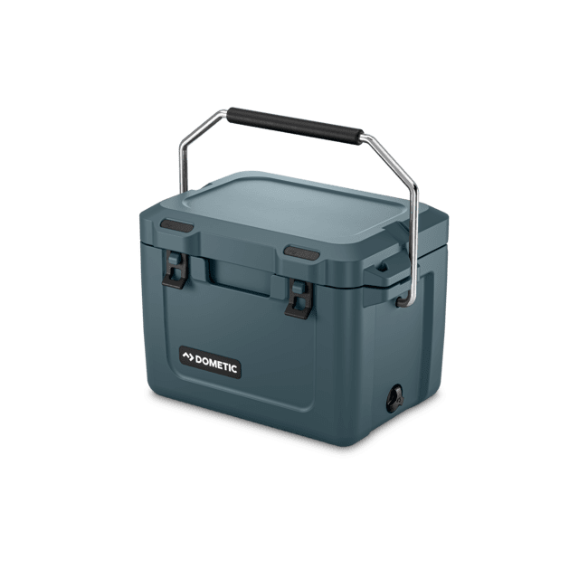 Load image into Gallery viewer, Dometic Outdoor PATROL 20 QT. ICE CHEST OCEAN