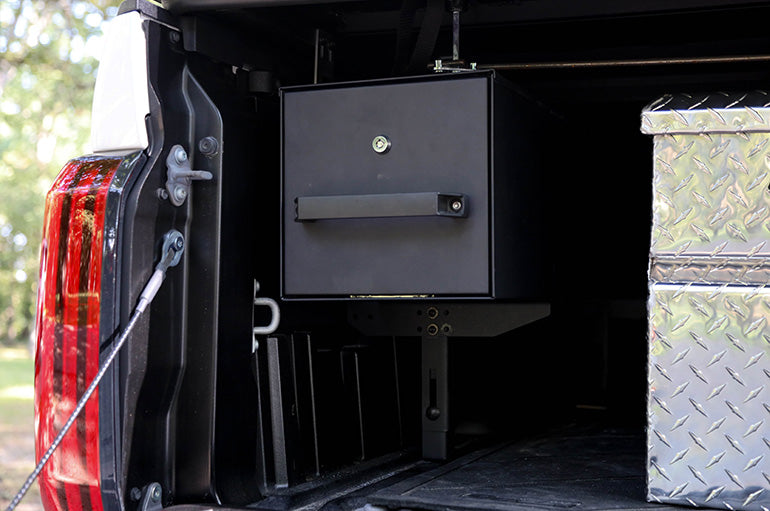 Load image into Gallery viewer, DEE ZEE PULL OUT DRAWER 60 X 10 X 10