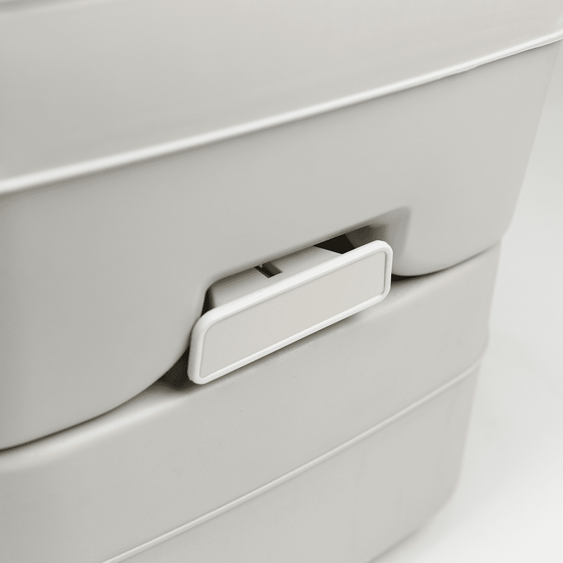 Load image into Gallery viewer, Dometic Outdoor 965 PORTABLE TOILET PLATINUM