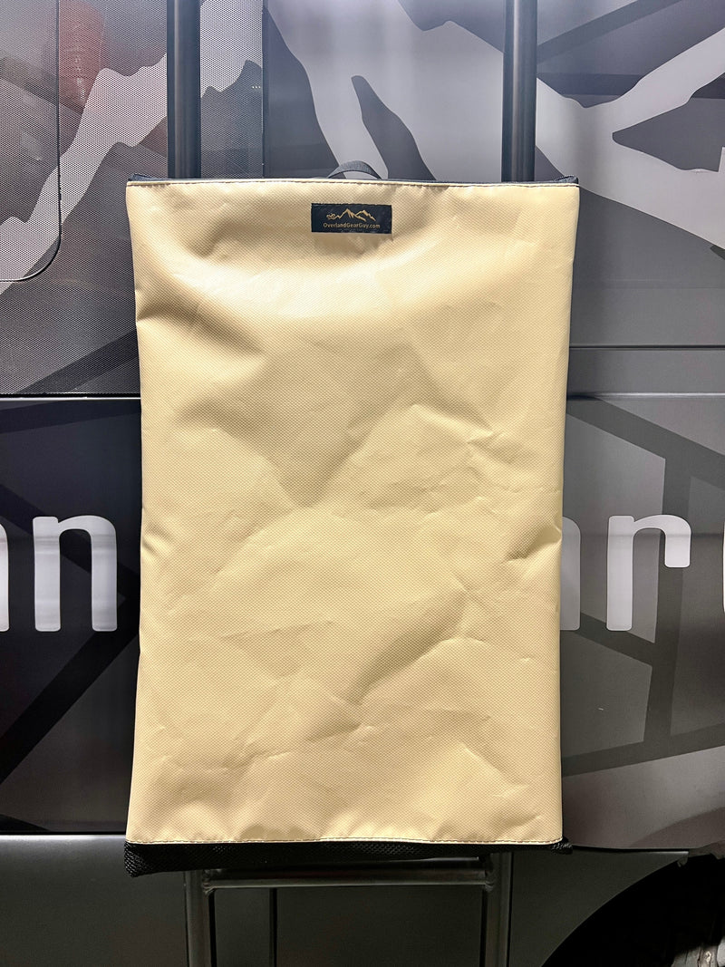 Load image into Gallery viewer, INEOS Grenadier Ladder Trash Bag - 24 inch