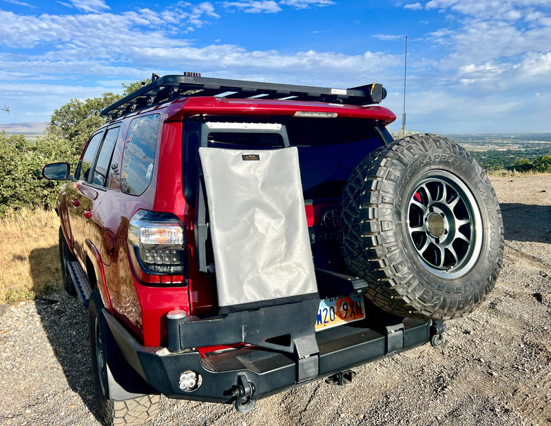 Load image into Gallery viewer, Ladder Trash Bag - 24 inch