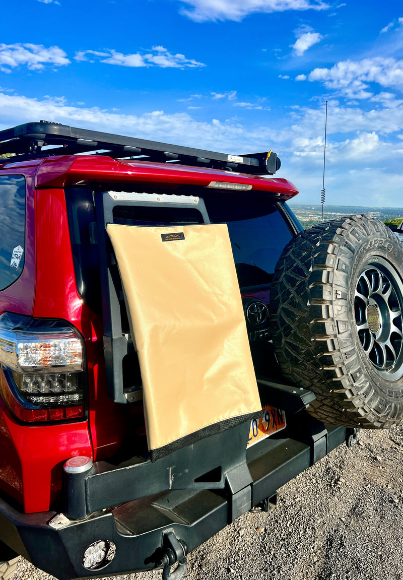 Load image into Gallery viewer, Ladder Trash Bag - 24 inch