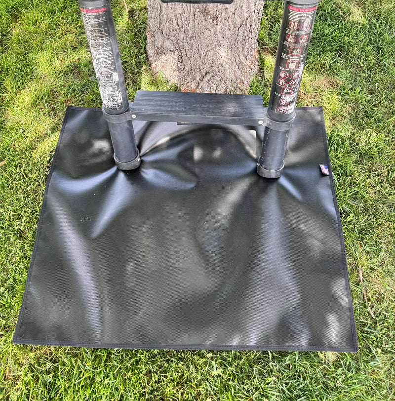 Load image into Gallery viewer, Roof Top Tent Ladder Vinyl Mat