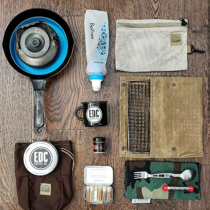 Load image into Gallery viewer, Filter Bandana - Water Pre-Filtration and Air-Contaminant Face Barrier.