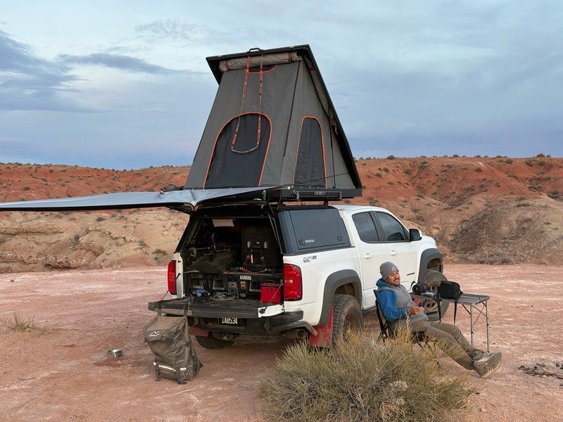 Load image into Gallery viewer, Tailgate Trash Bag Gladiator - Tacoma - Ram - Rivian -QuarterMaster