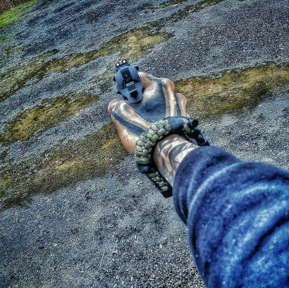 Load image into Gallery viewer, SERE Sidekick- Tactical Survival Paracord Bracelet to Evade, Resist & Escape.