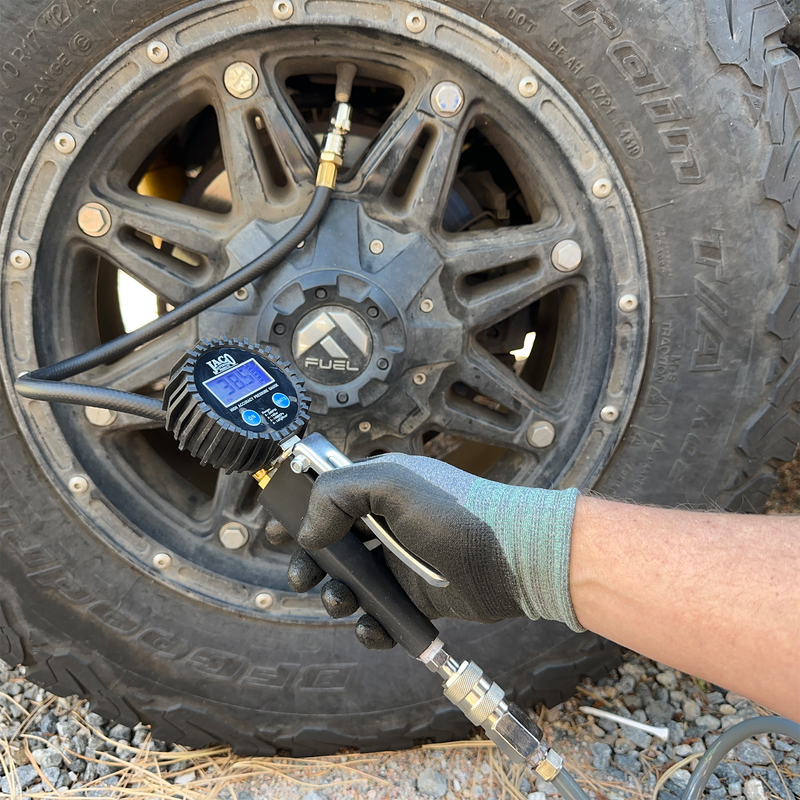 Load image into Gallery viewer, FlowPro® 2.0 Digital Tire Inflator with Pressure Gauge - 200 PSI