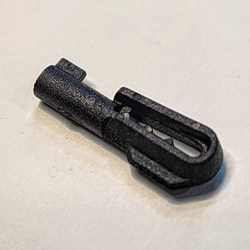 Load image into Gallery viewer, Polymer Handcuff Key with Clip
