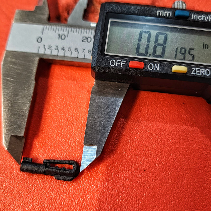 Load image into Gallery viewer, Polymer Handcuff Key with Clip
