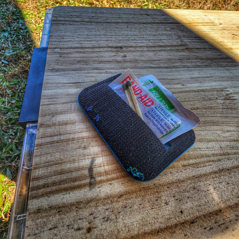 Load image into Gallery viewer, Storage Pocket Patch:  &quot;Altoids&quot; The Original Morale Patch by Superesse with Covert Storage Pocket
