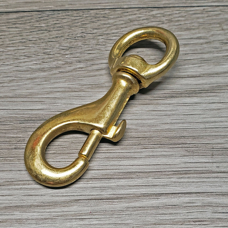 Load image into Gallery viewer, Solid Brass Swivel Snaps - Large Heavy-Duty SIze for Large Pet Leashes, Tie-Outs, Etc.
