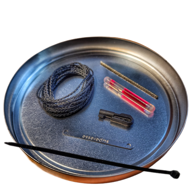 Load image into Gallery viewer, EDC Cache Markers - Hollow Sharpie with internal stash of survival supplies.
