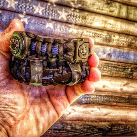 Load image into Gallery viewer, First Responder Strap - Police LEO backup duty gear w/ light, cuff key, seatbelt cutter, compass.
