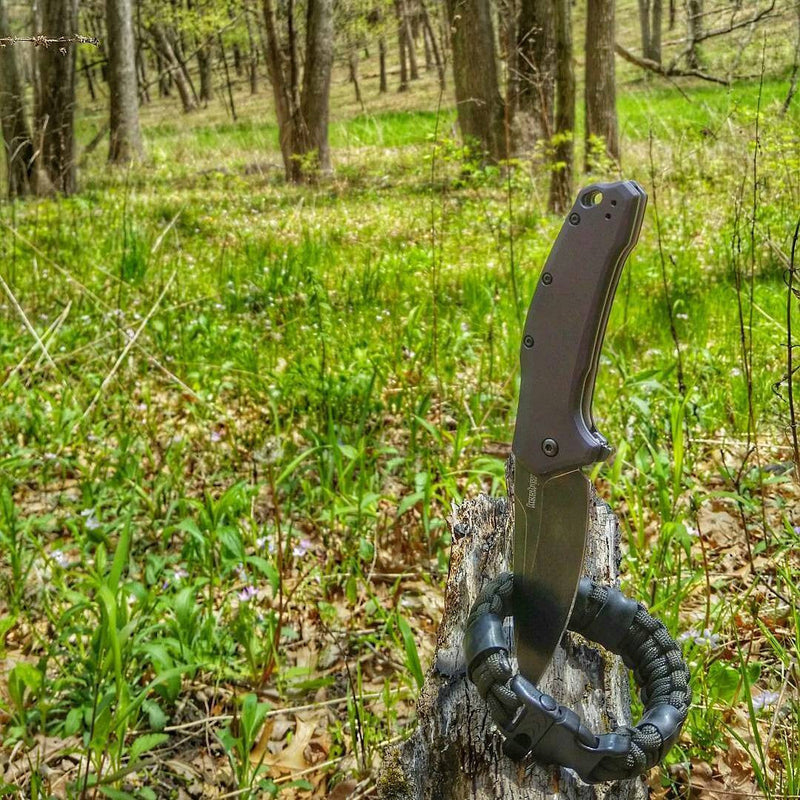 Load image into Gallery viewer, Camper Strap - Outdoor, Hike, &amp; Kayak ready Survival Fire Starter Paracord Bracelet.

