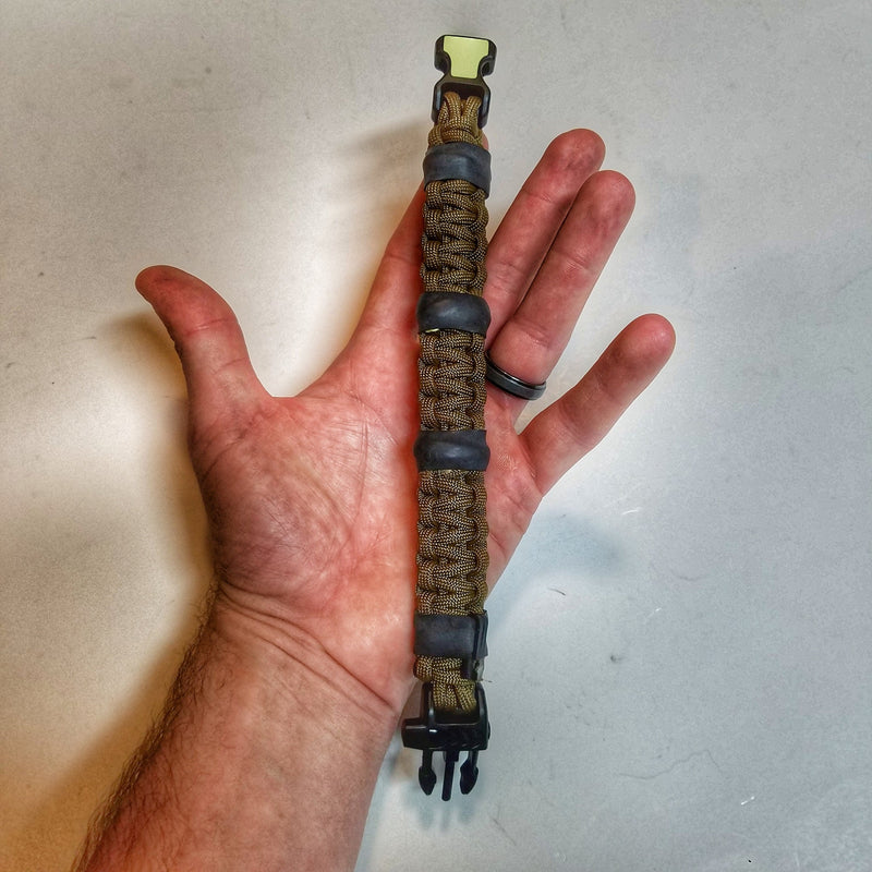 Load image into Gallery viewer, Expeditious Band - Quick Deploy SERE, Hunting, and EDC Survival Bracelet.
