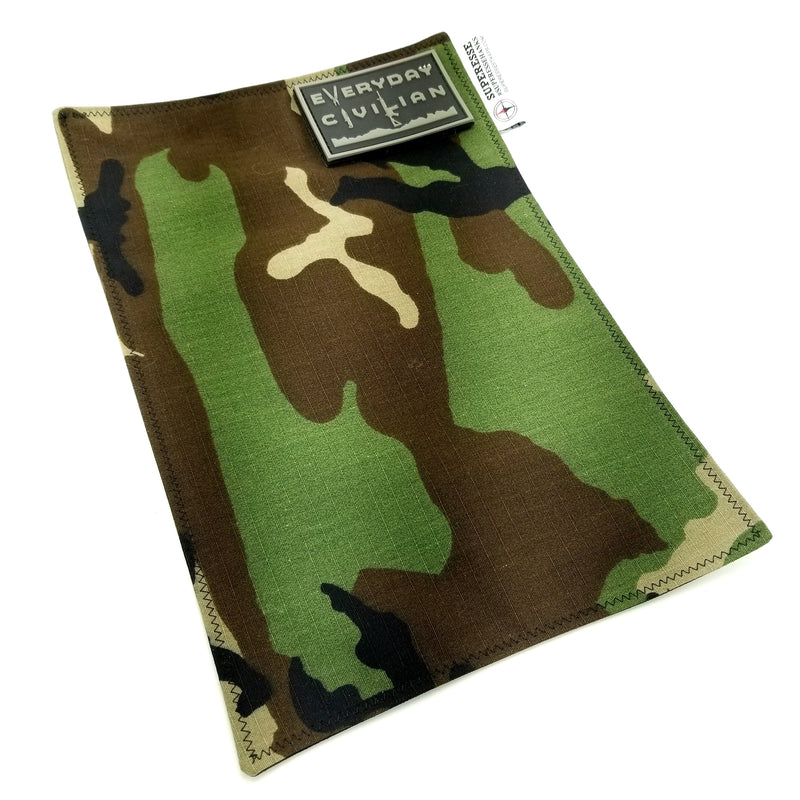 Load image into Gallery viewer, Tactical Tissue: Morale Patch compatible Ripstop stitched hank with covert storage pocket.
