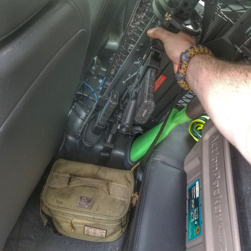 Load image into Gallery viewer, First Responder Strap - Police LEO backup duty gear w/ light, cuff key, seatbelt cutter, compass.
