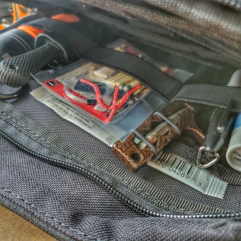 Load image into Gallery viewer, Shim Personal Survival Cards - Wallet Size Vacuum Sealed Survival Packets
