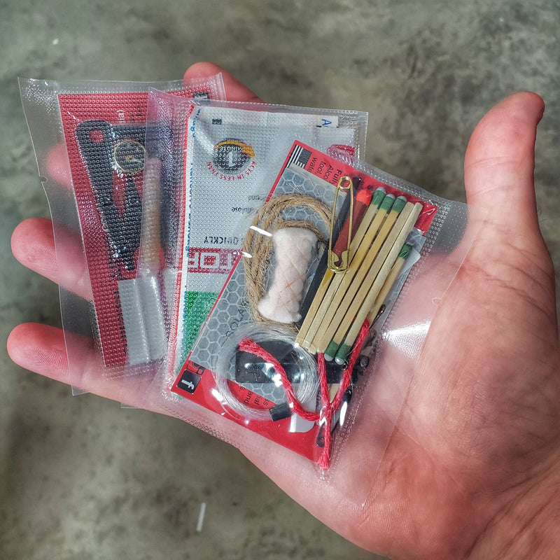 Load image into Gallery viewer, Shim Personal Survival Cards - Wallet Size Vacuum Sealed Survival Packets
