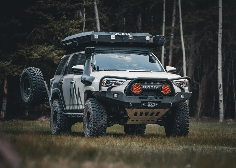 Load image into Gallery viewer, Toyota 4Runner 5th Gen (2010-2024) Hi-Lite Overland Front Bumper [Bull Bar]
