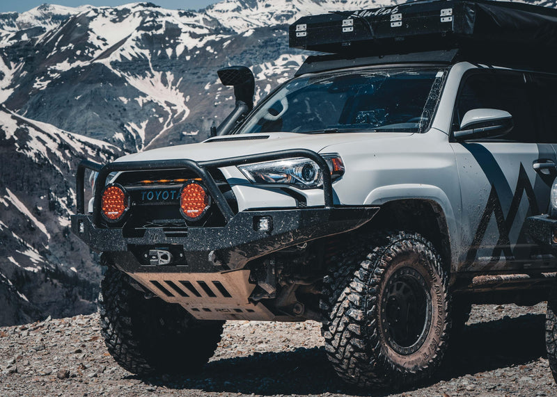 Load image into Gallery viewer, Toyota 4Runner 5th Gen (2010-2024) Hi-Lite Overland Front Bumper [Bull Bar]
