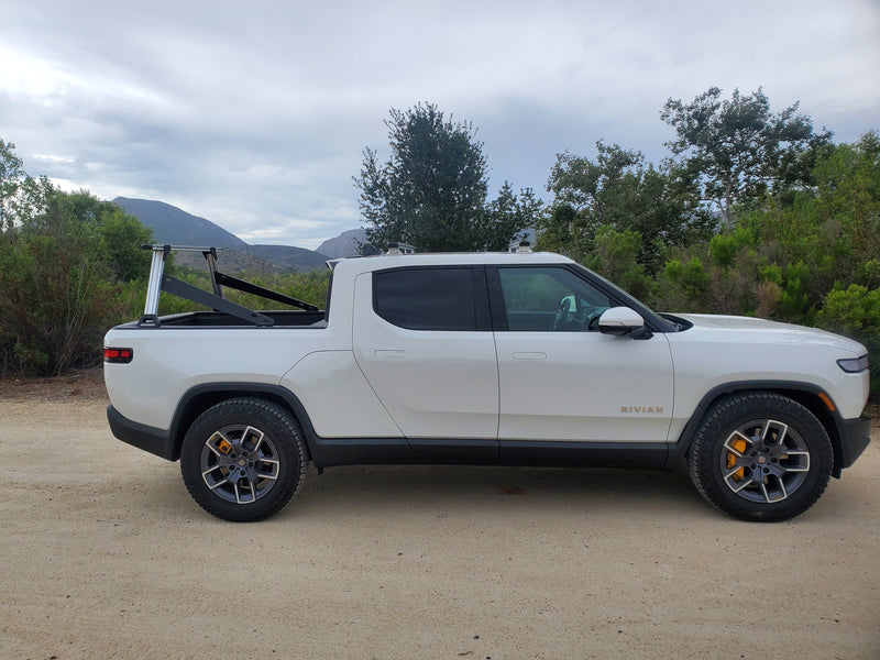Load image into Gallery viewer, Kayak Crossbar Compatible With Rivian R1T
