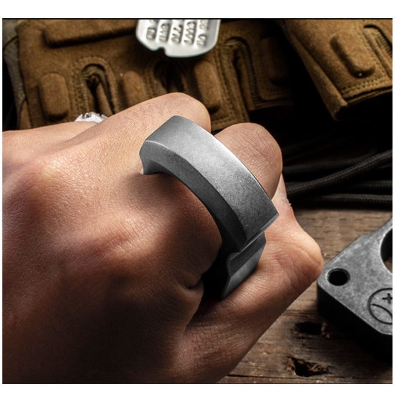 Load image into Gallery viewer, Alloy Steel Outdoor Survival Tool EDC Tactical Tool Multifunctional Ring Pendant Ring Pendant Window Breaker Titanium Edc
