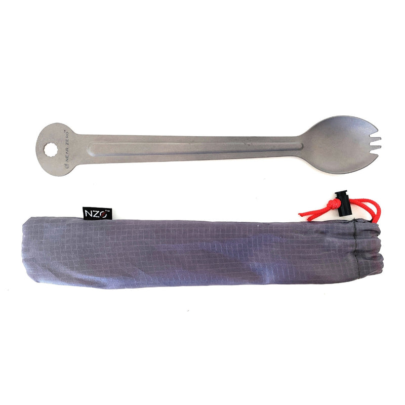 Load image into Gallery viewer, Titanium Long-Handled Spork
