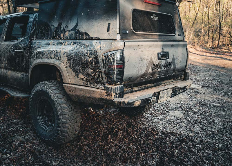 Load image into Gallery viewer, Toyota Tacoma 3rd Gen (2016-2023) Hi-Lite High Clearance Rear Bumper
