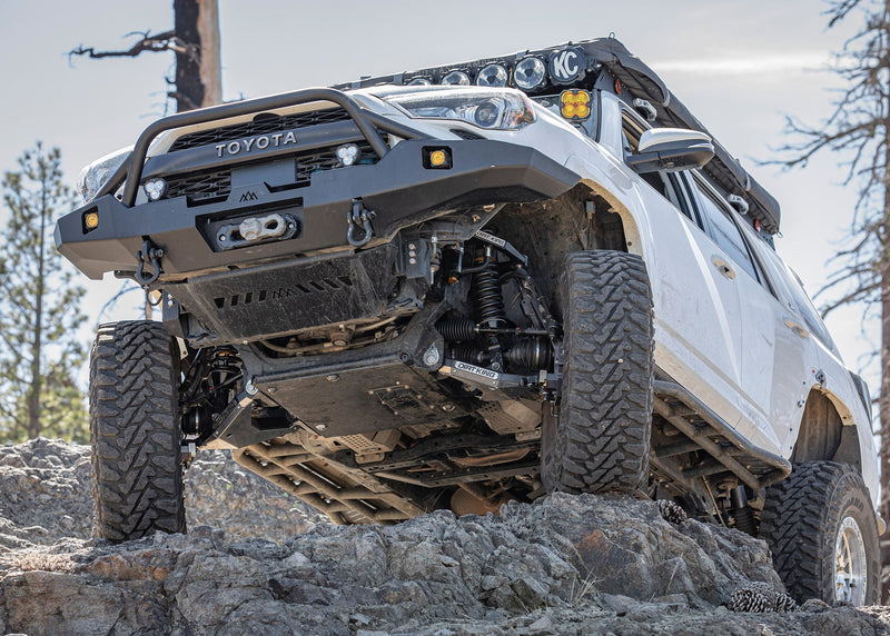 Load image into Gallery viewer, Toyota 4Runner 5th Gen (2010-2024) Hi-Lite Overland Front Bumper [PreRunner Bull Bar]
