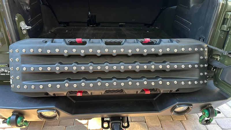 Load image into Gallery viewer, Ultimate Traction recovery board with steel plugs
