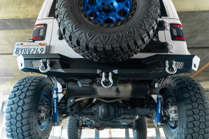 Load image into Gallery viewer, DV8 Offroad 2018 Jeep Wrangler JL MTO Series Rear Bumper w/ Optional Tire Carrier
