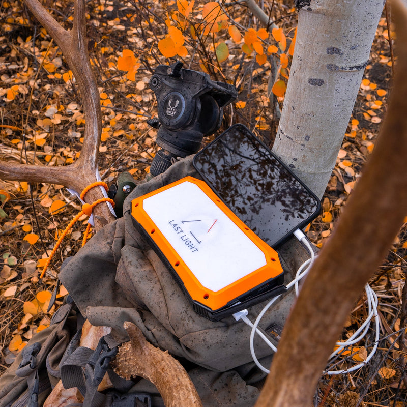 Load image into Gallery viewer, 20000 mAh Solar Power Bank &amp; Charger
