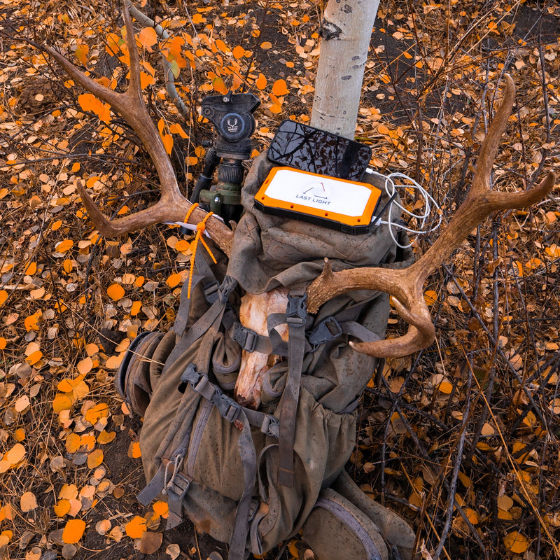 Load image into Gallery viewer, 20000 mAh Solar Power Bank &amp; Charger
