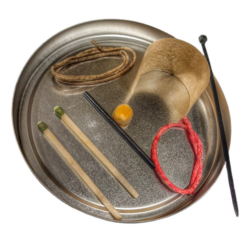 Load image into Gallery viewer, EDC Cache Markers - Hollow Sharpie with internal stash of survival supplies.
