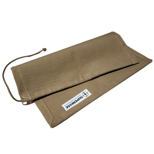Pull Cloth - Lightweight minimalist handkerchief with paracord lanyard.