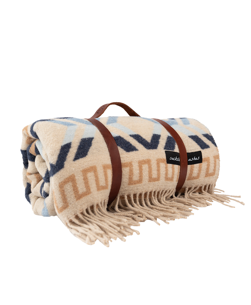 Load image into Gallery viewer, Leather Blanket Roll
