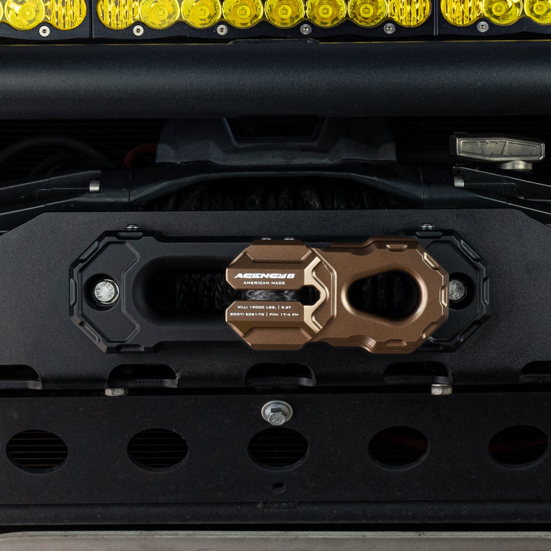 Load image into Gallery viewer, Billet Winch Shackle - Bronze
