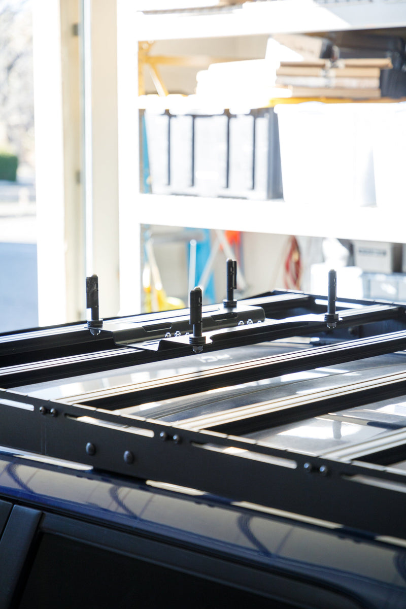 Load image into Gallery viewer, Overland Kitted Universal Mounting Plate for MAXTRAX® Mini
