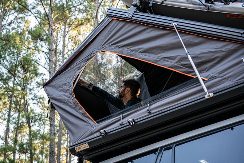 Load image into Gallery viewer, Outdoorsman XL Plus - Aluminum Clam Shell Roof Top Tent
