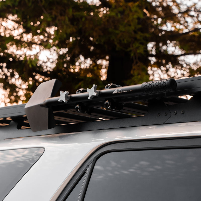 Load image into Gallery viewer, Shovel / Mount Combo - Black LONG Shovel / Black UMD with Knobs
