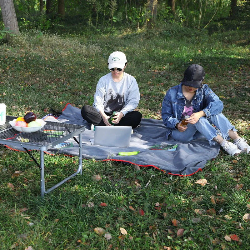 Load image into Gallery viewer, Waterproof Warm Stadium Blanket 79&quot;x79&quot; for Camping &amp; Events
